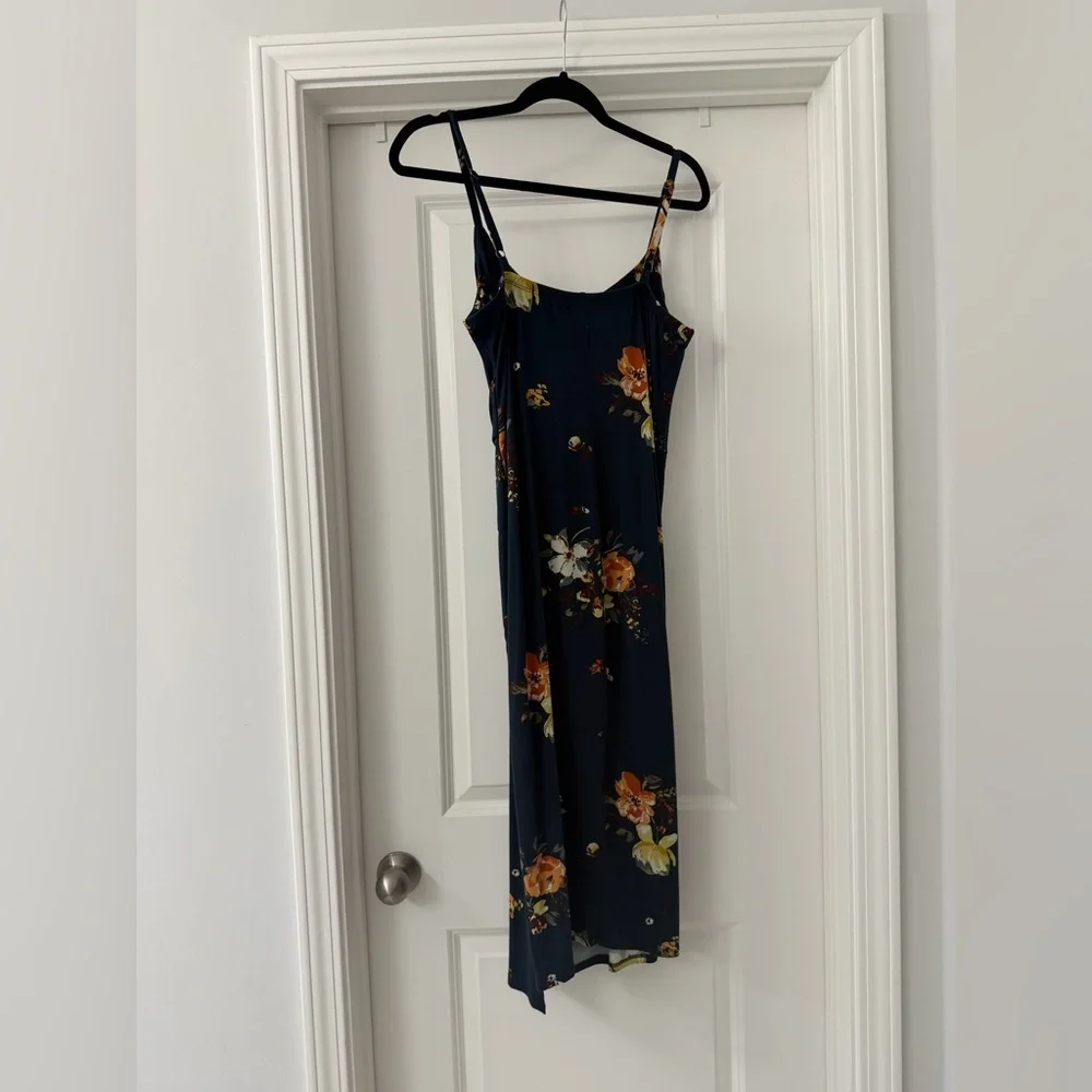 Nine Britton Floral Twist-Front Dress - Picture 4 of 4
